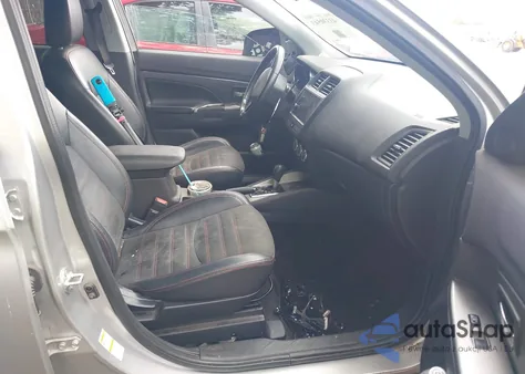 2018 Mitsubishi Outlander Sport 2.4 Se из США, поврежденный, VIN JA4AP3AW3JU015780